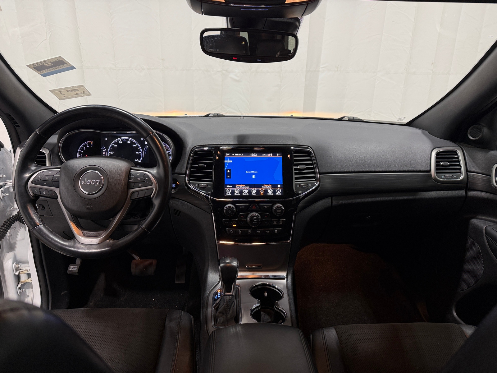 Thumbnail: 2021 Jeep Grand Cherokee - 3