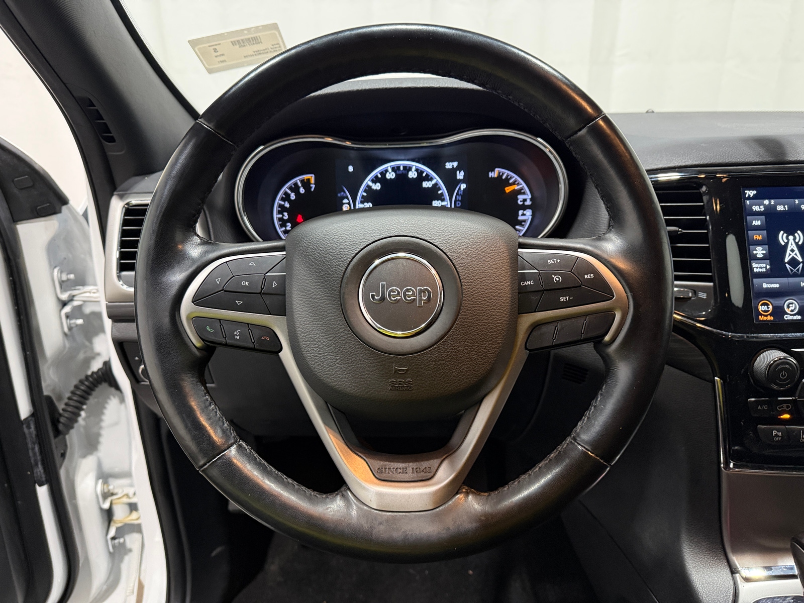 Thumbnail: 2021 Jeep Grand Cherokee - 5