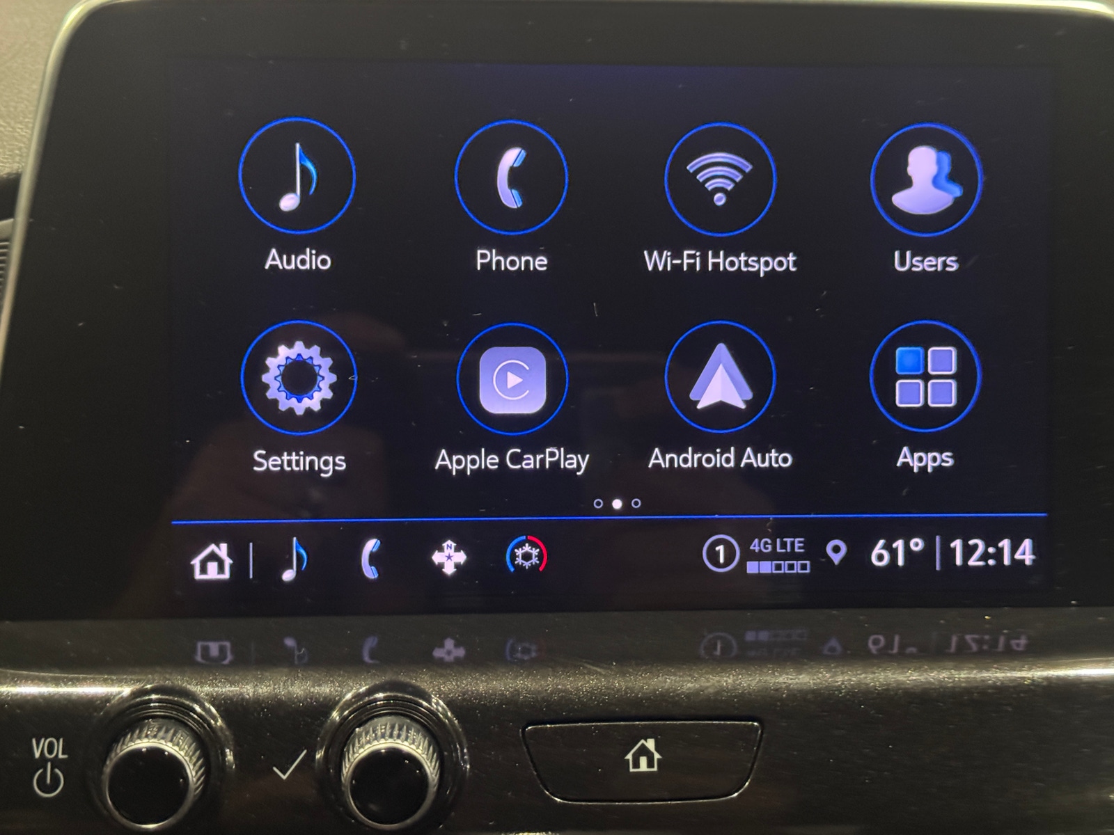 Thumbnail: 2023 Cadillac CT4 - 3