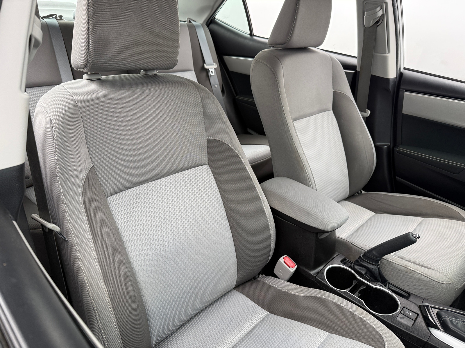 Thumbnail: 2018 Toyota Corolla - 2