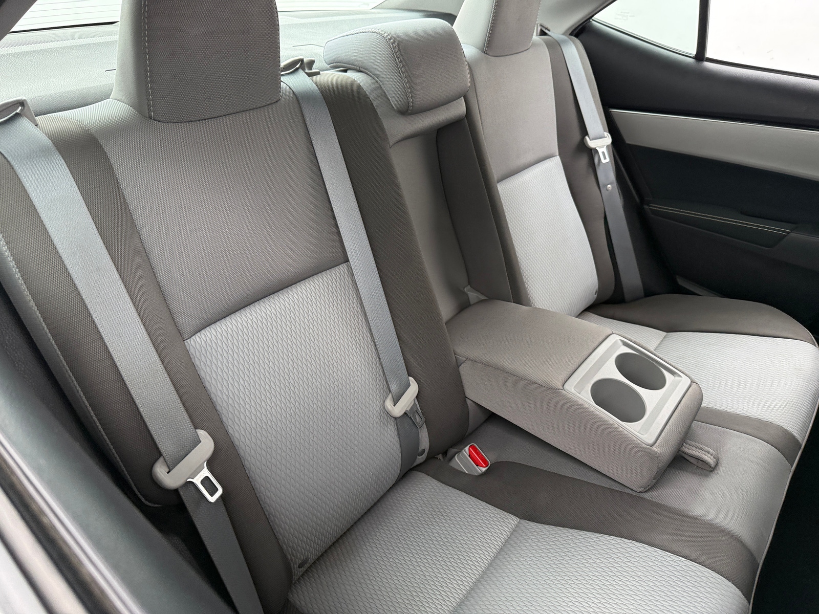 Thumbnail: 2018 Toyota Corolla - 6