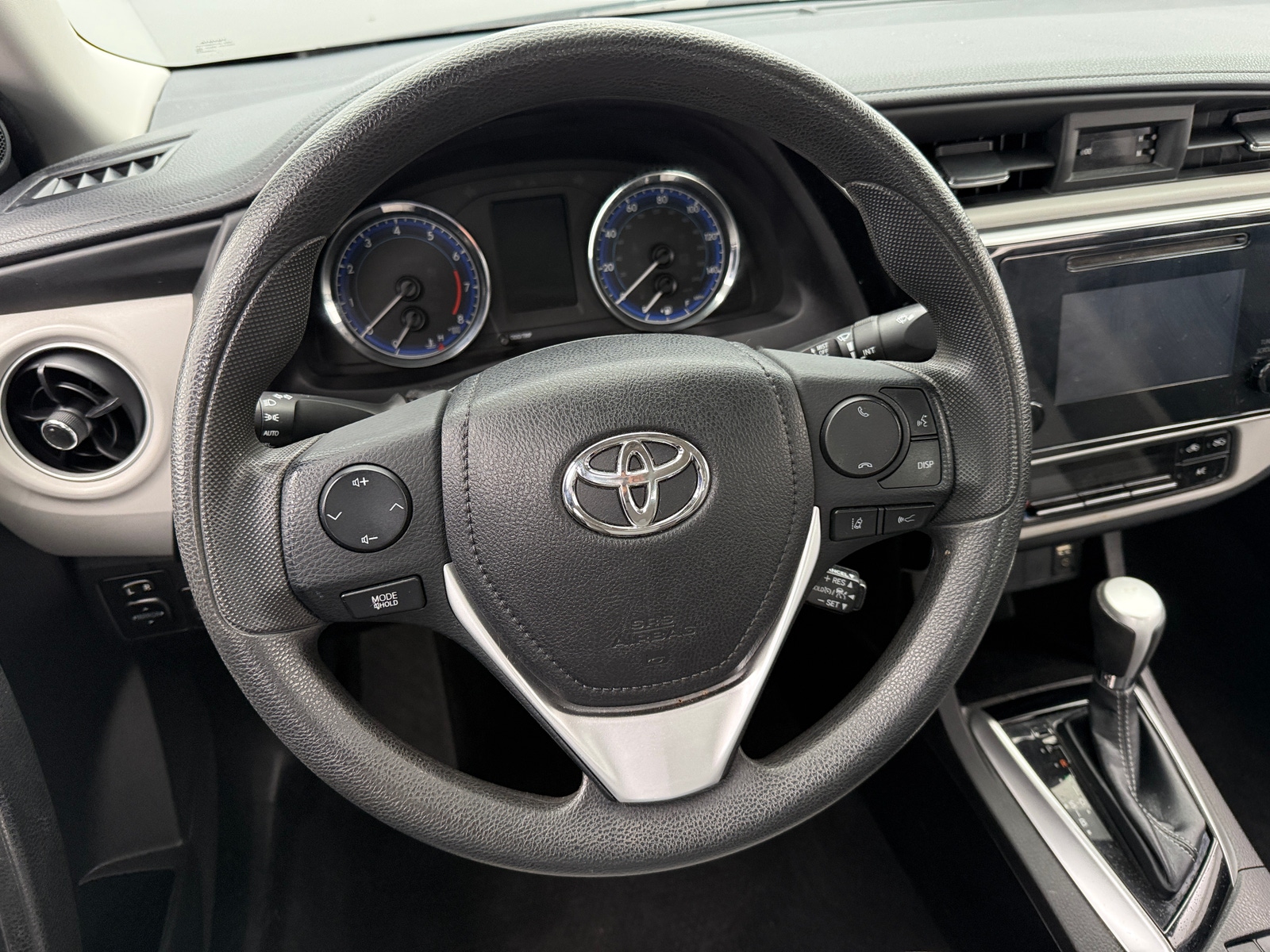 Thumbnail: 2018 Toyota Corolla - 5