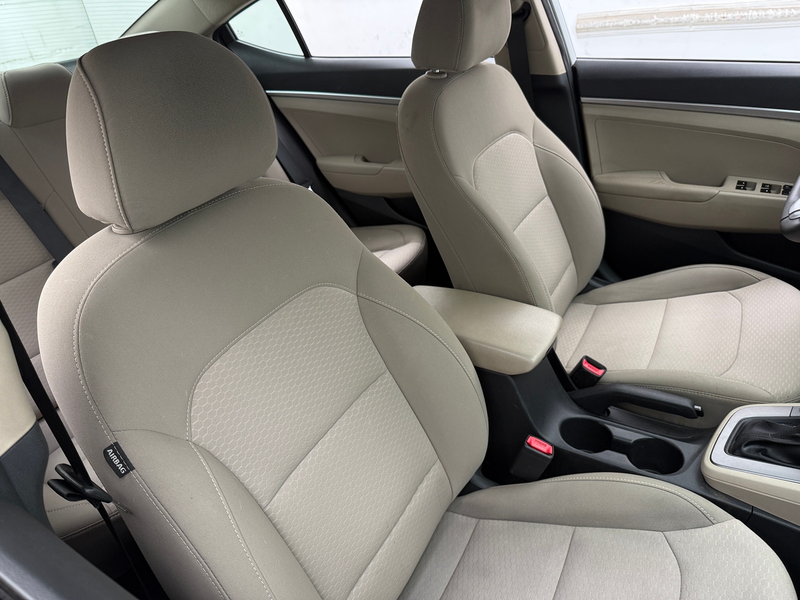 Thumbnail: 2019 Hyundai Elantra - 2