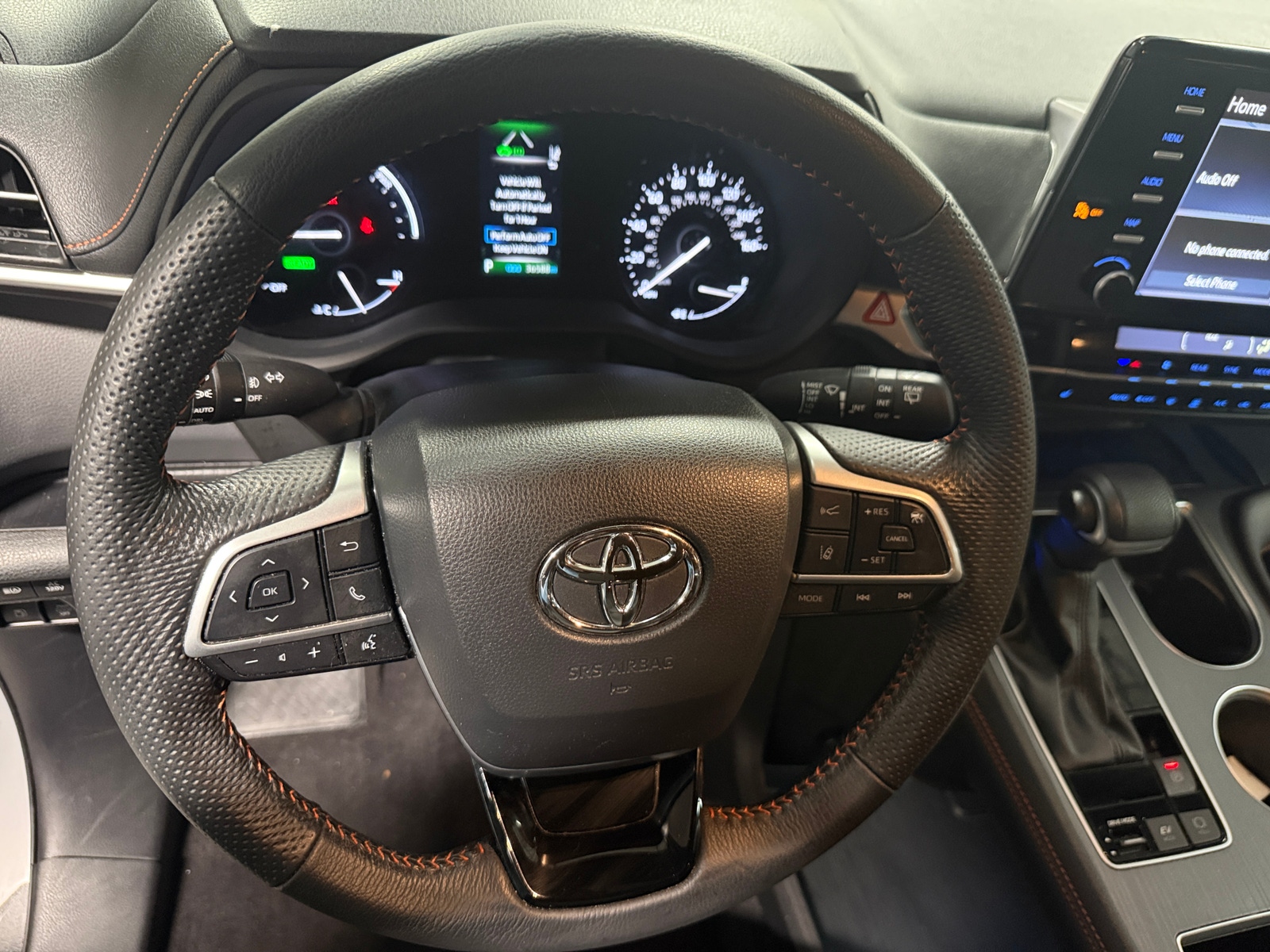 Thumbnail: 2023 Toyota Sienna - 4