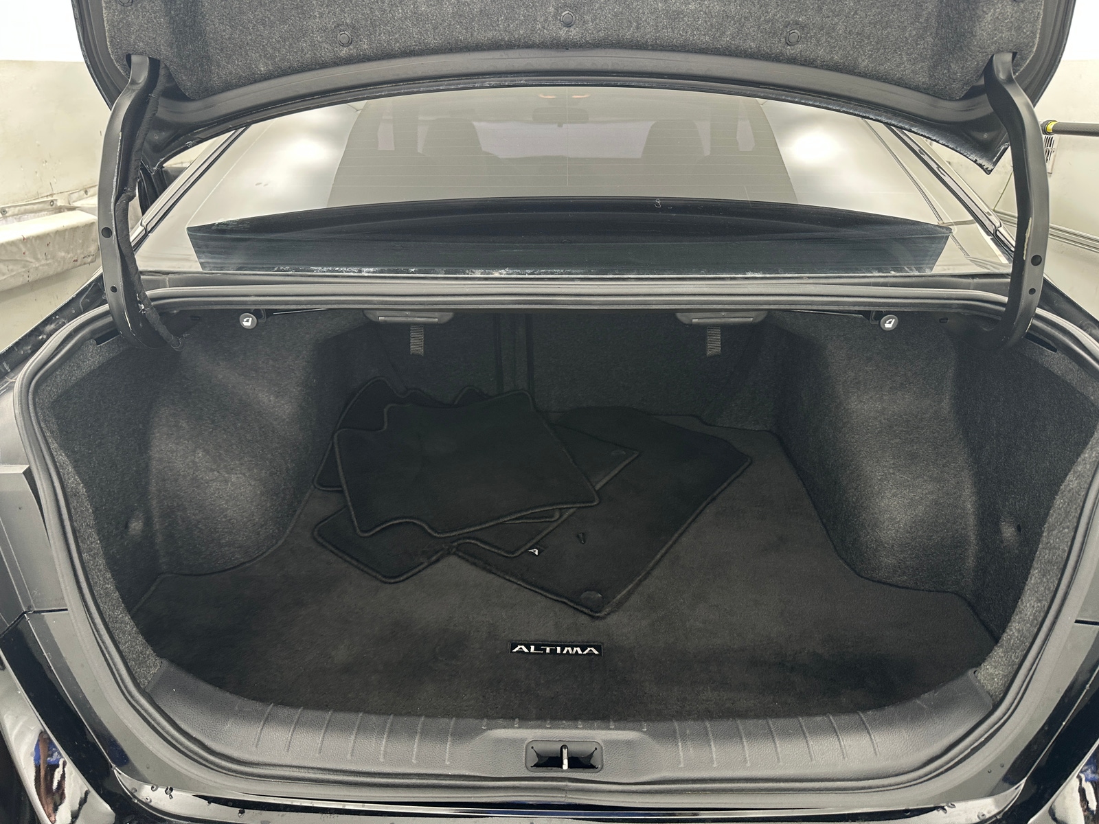 Thumbnail: 2021 Nissan Altima - 6