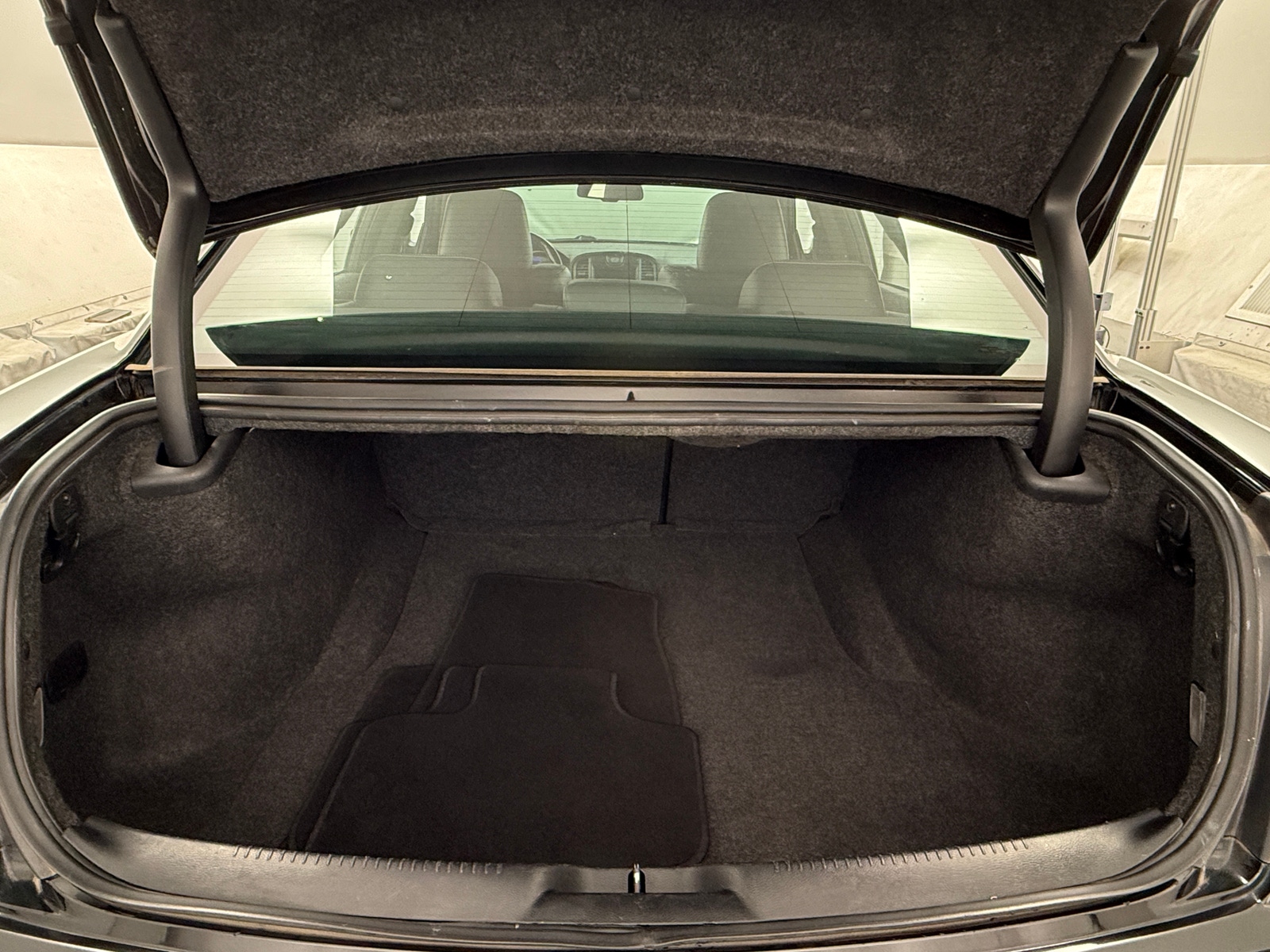 Thumbnail: 2021 Chrysler 300 - 6