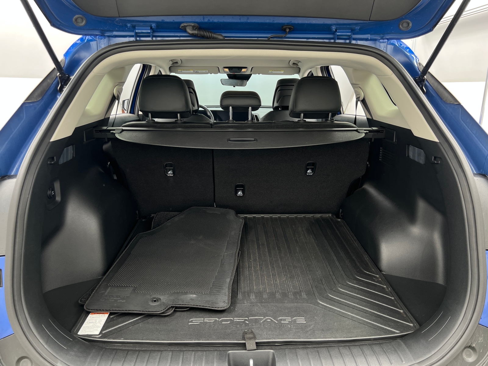 Thumbnail: 2025 Kia Sportage - 6