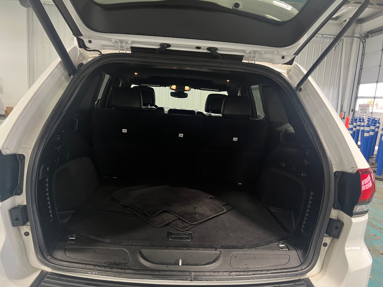 Thumbnail: 2019 Jeep Grand Cherokee - 7