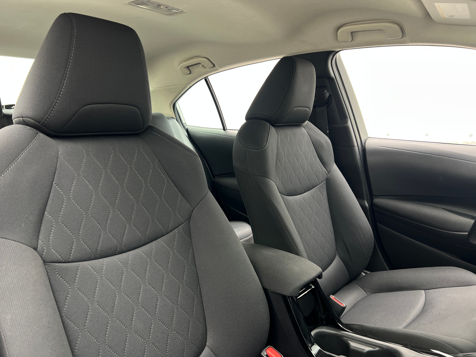 Thumbnail: 2022 Toyota Corolla - 2