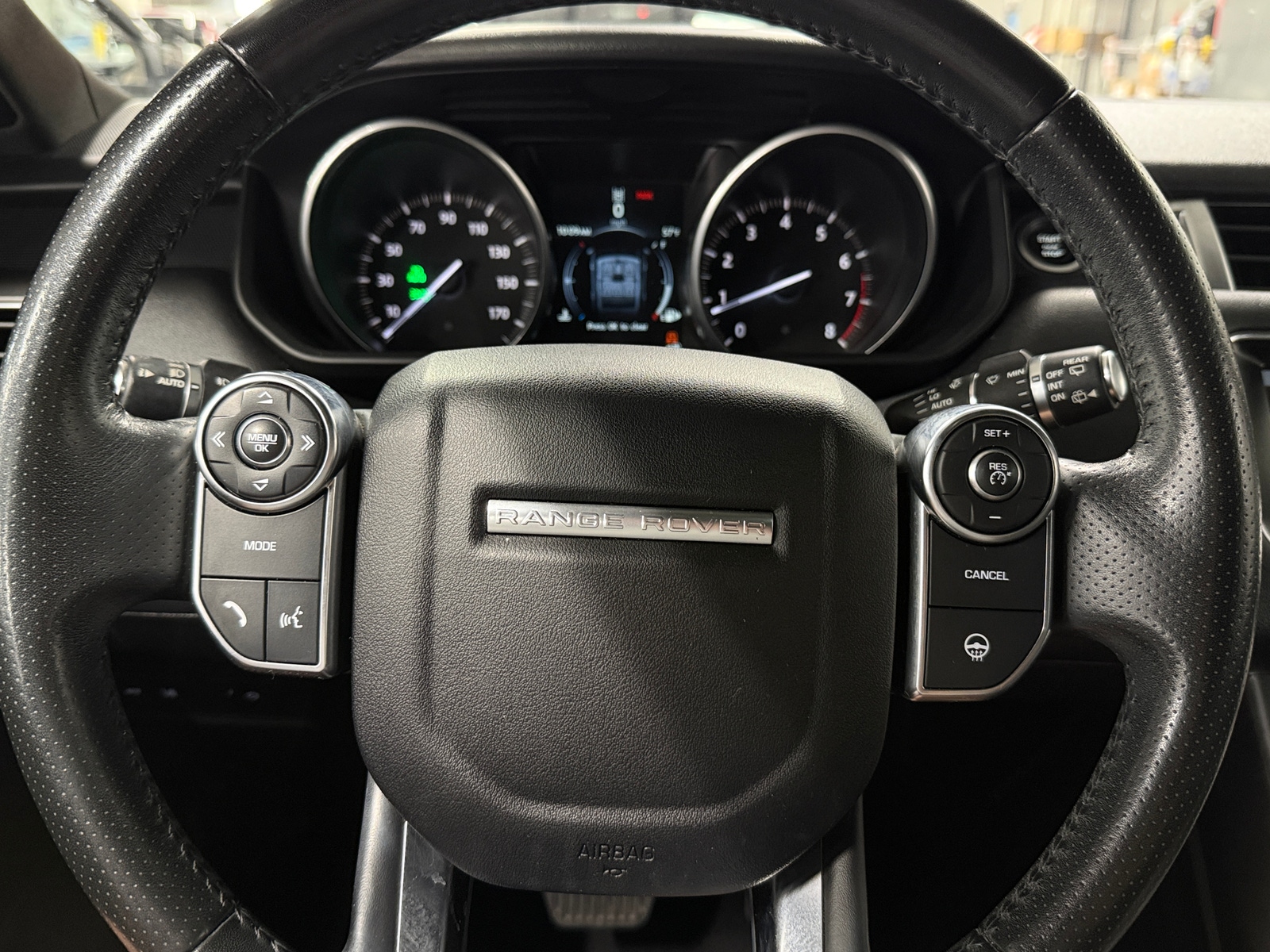 Thumbnail: 2017 Land Rover Range Rover Sport - 4