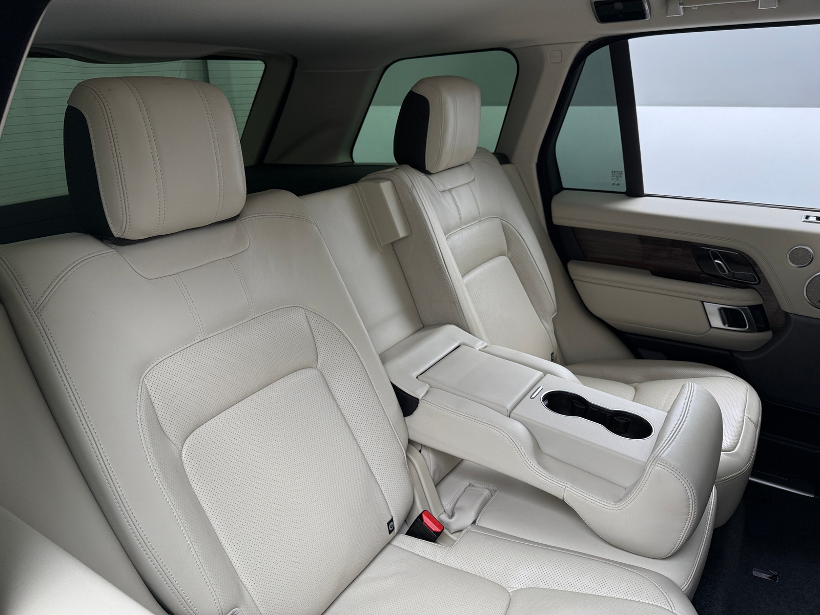 Thumbnail: 2018 Land Rover Range Rover - 5