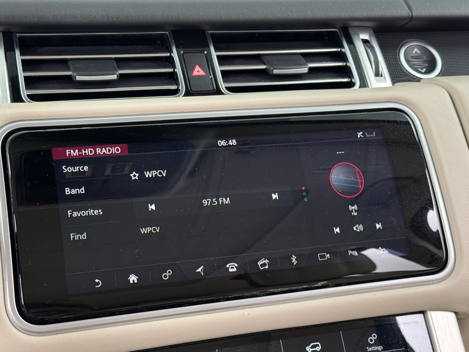 Thumbnail: 2018 Land Rover Range Rover - 3