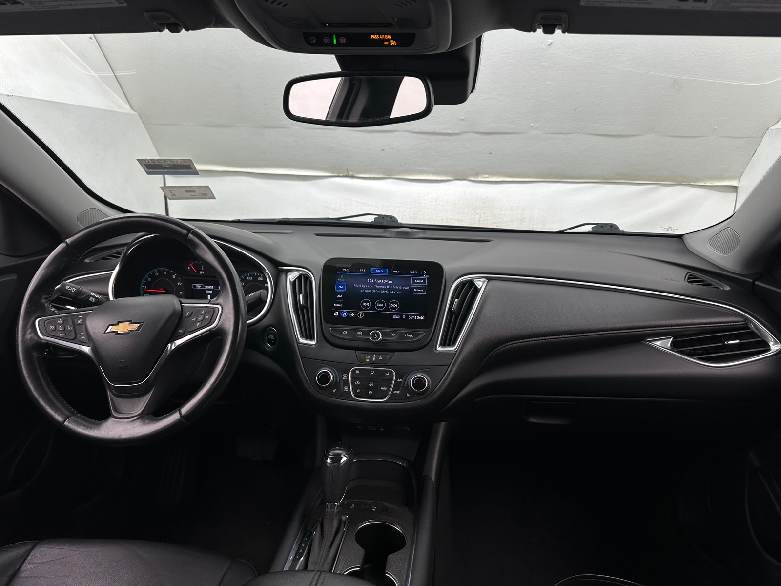 Thumbnail: 2020 Chevrolet Malibu - 2