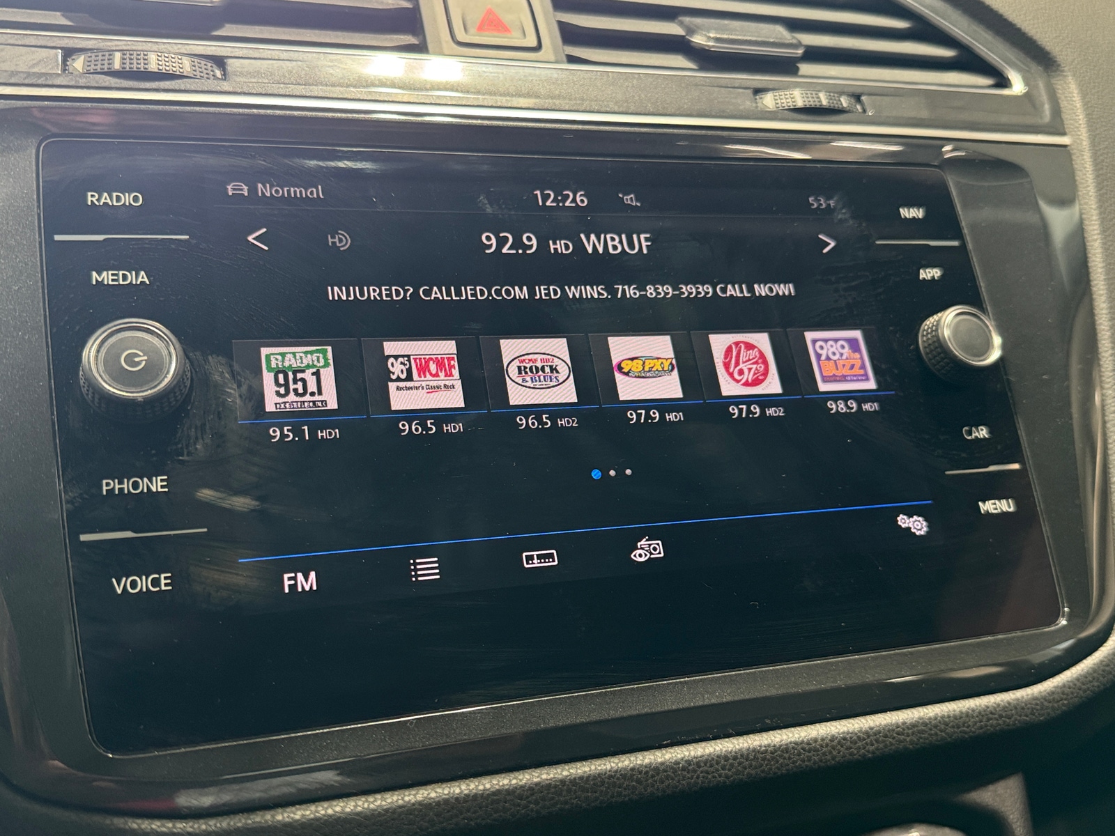 Thumbnail: 2018 Volkswagen Tiguan - 3