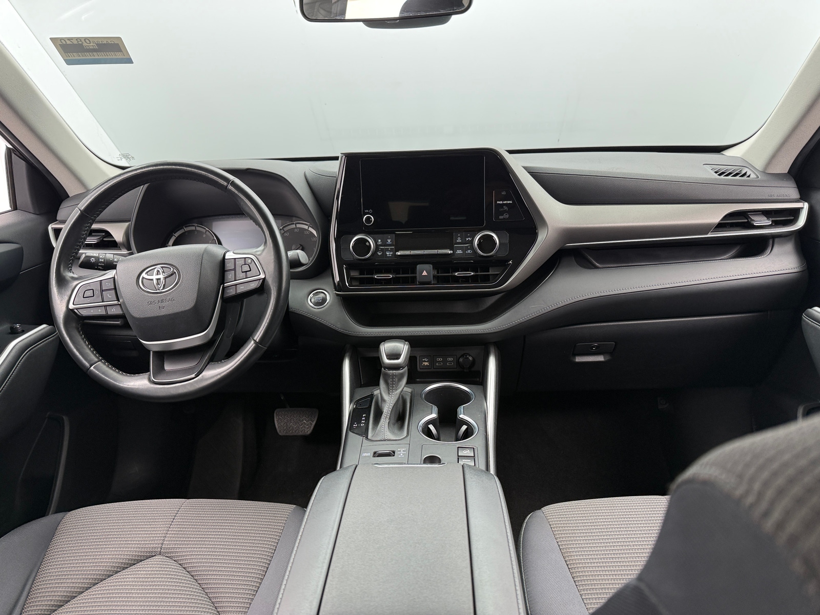 Thumbnail: 2023 Toyota Highlander - 3