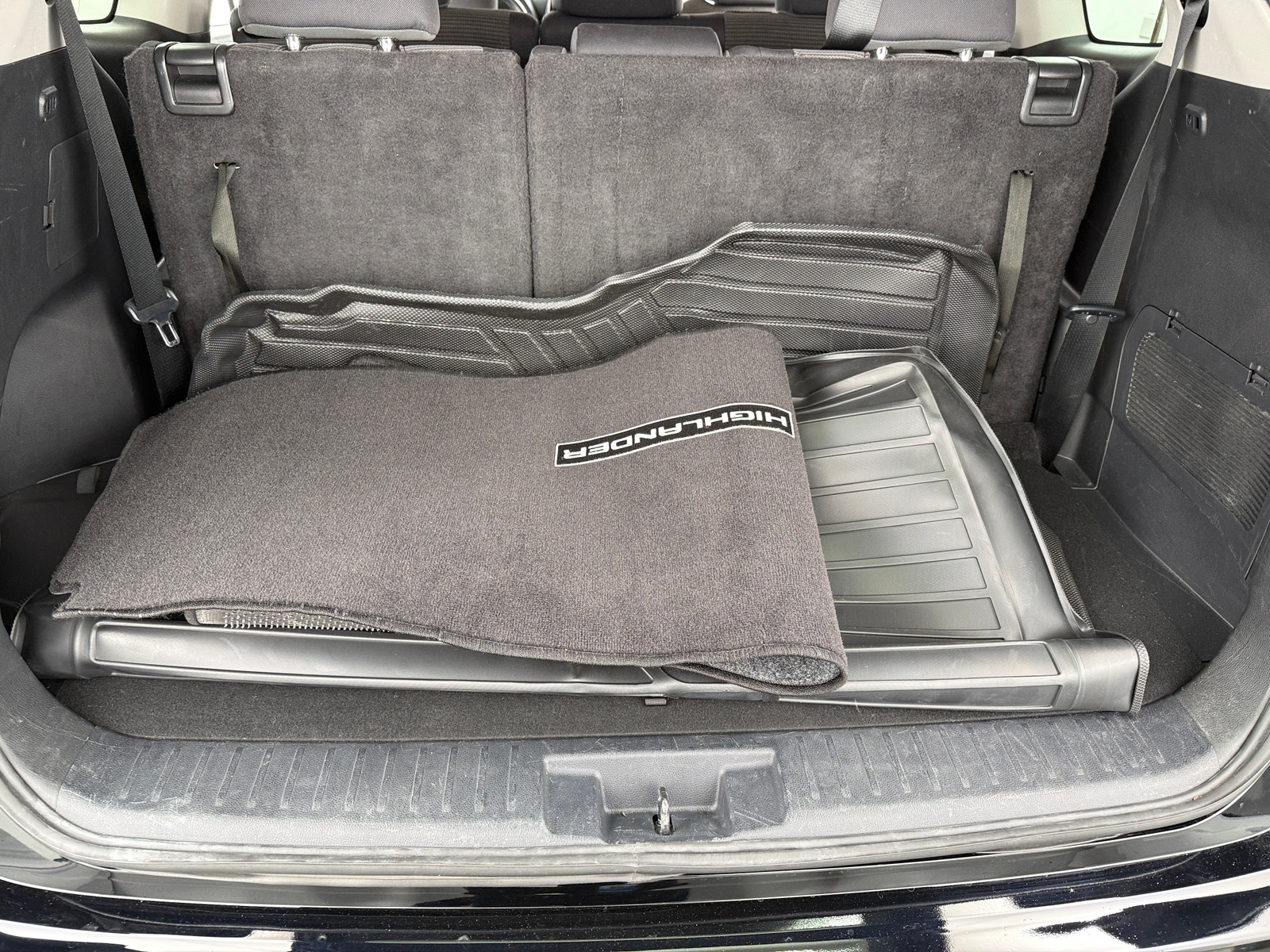 Thumbnail: 2023 Toyota Highlander - 7