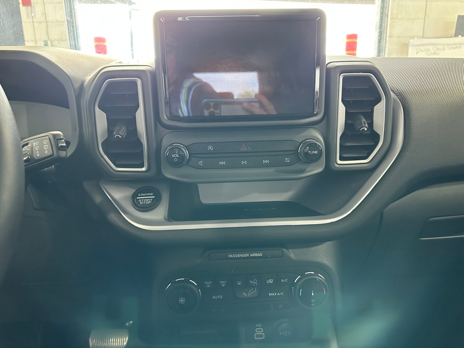 Thumbnail: 2023 Ford Bronco Sport - 4