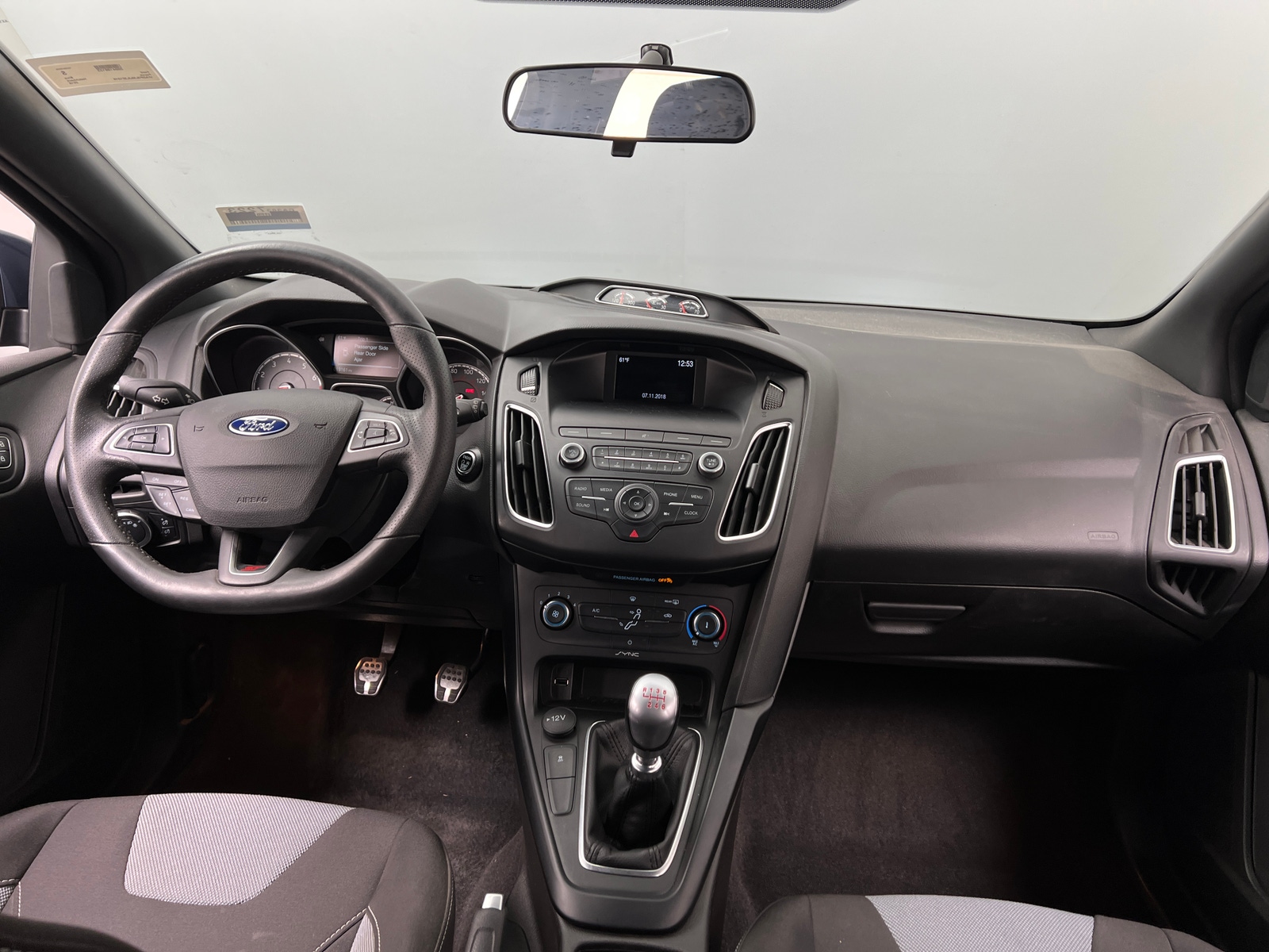 Thumbnail: 2018 Ford Focus - 3