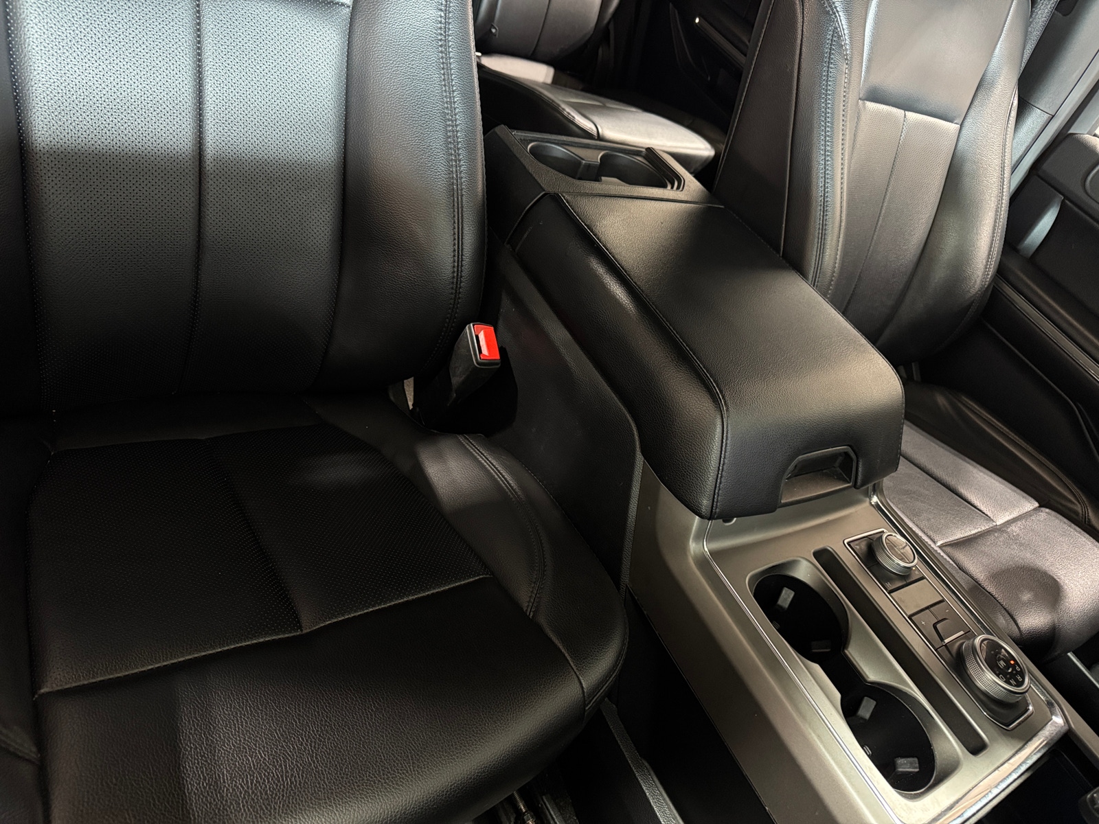 Thumbnail: 2021 Ford Expedition - 2