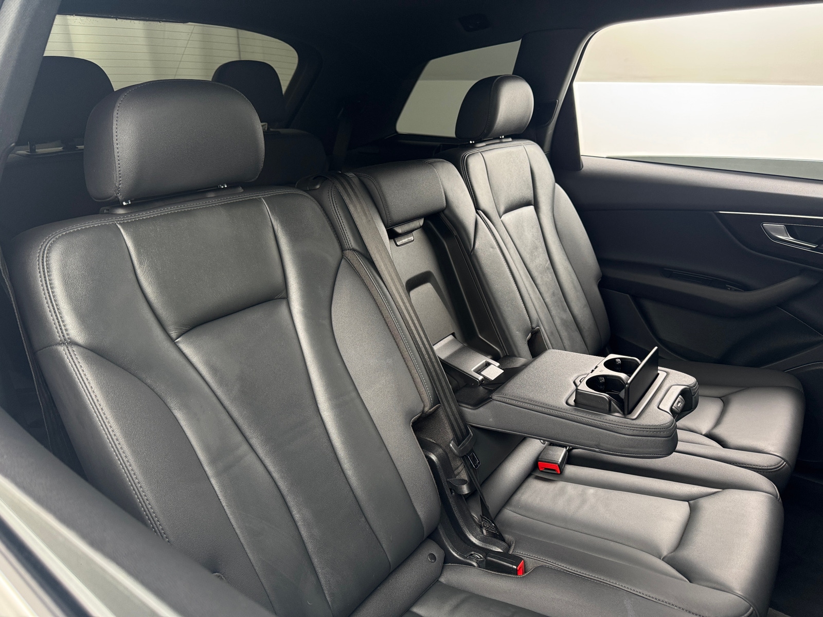 Thumbnail: 2021 Audi Q7 - 6