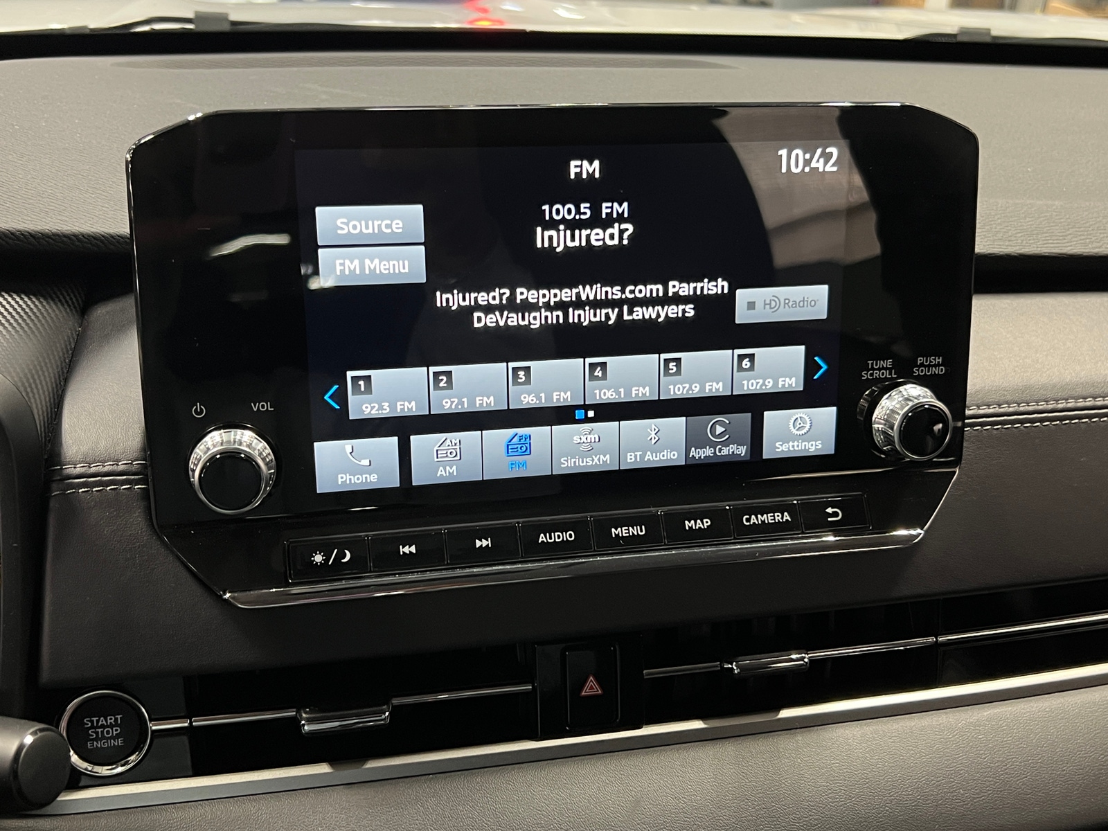 Thumbnail: 2024 Mitsubishi Outlander - 3