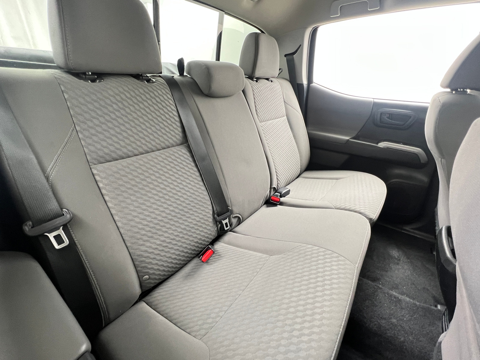 Thumbnail: 2021 Toyota Tacoma - 6