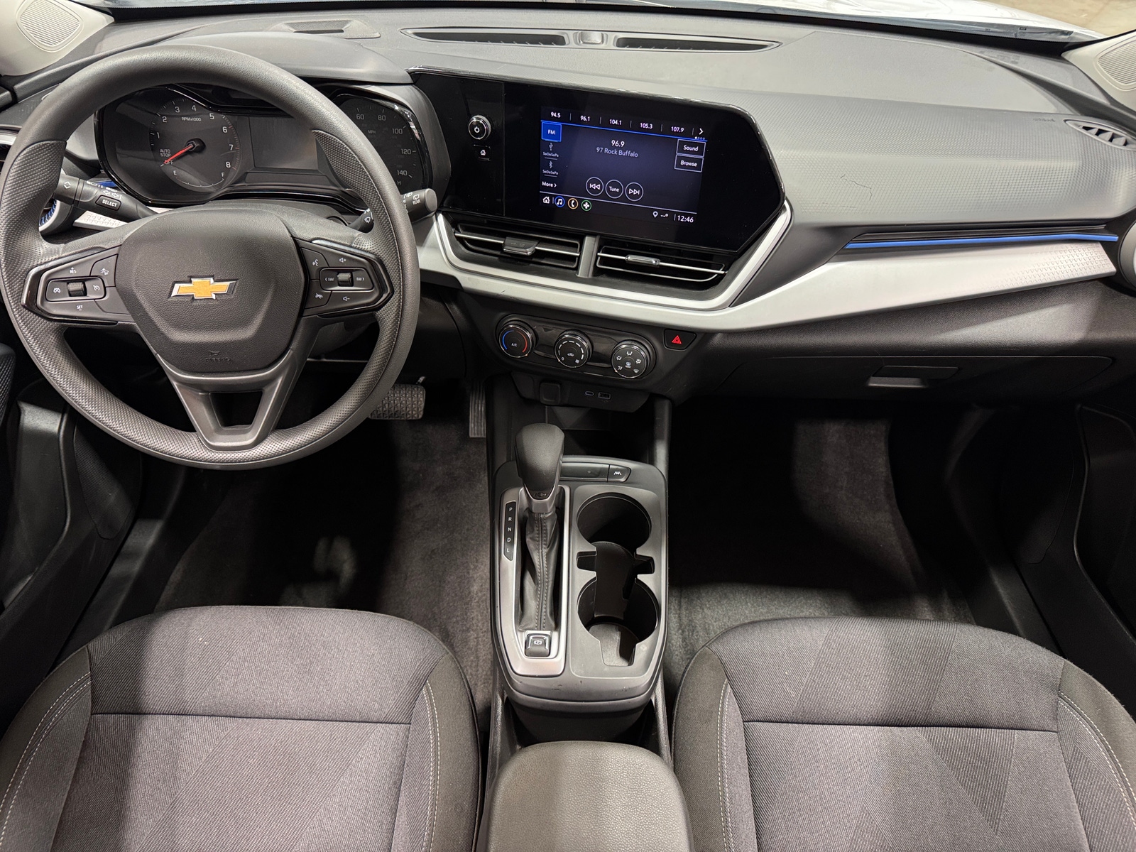 Thumbnail: 2025 Chevrolet Trax - 3