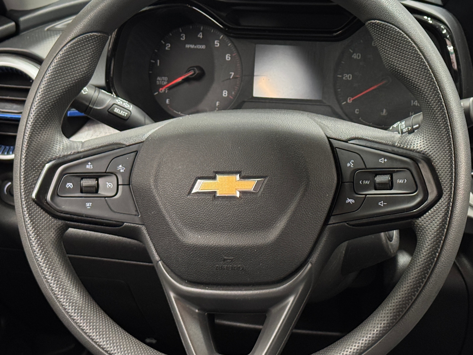 Thumbnail: 2025 Chevrolet Trax - 5