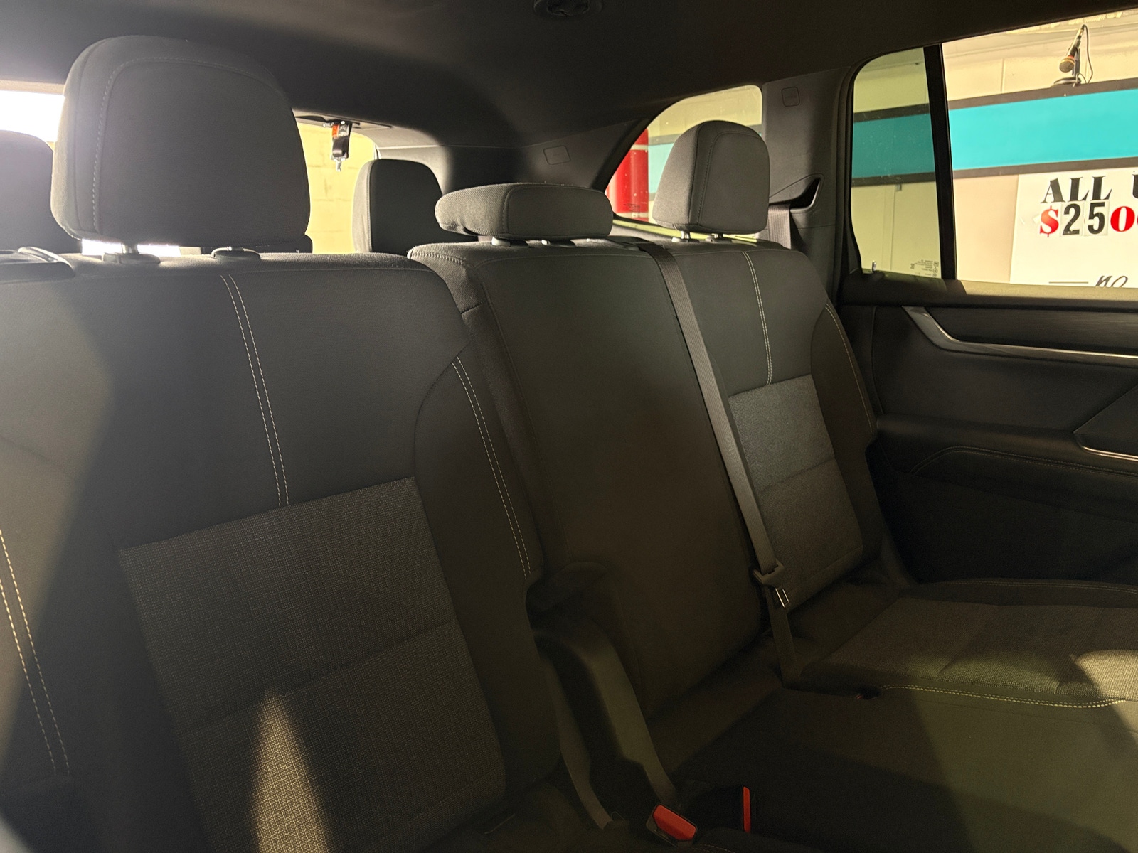 Thumbnail: 2025 GMC Acadia - 6