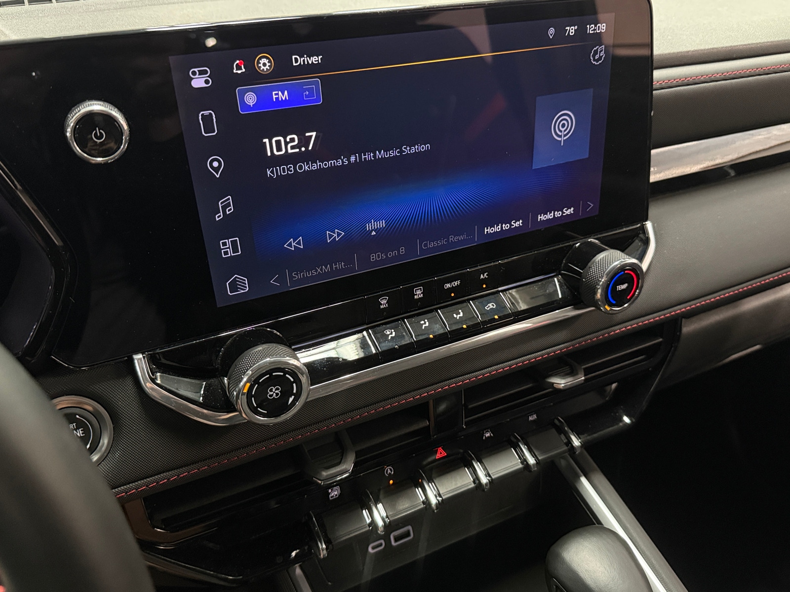 Thumbnail: 2024 Chevrolet Colorado - 4