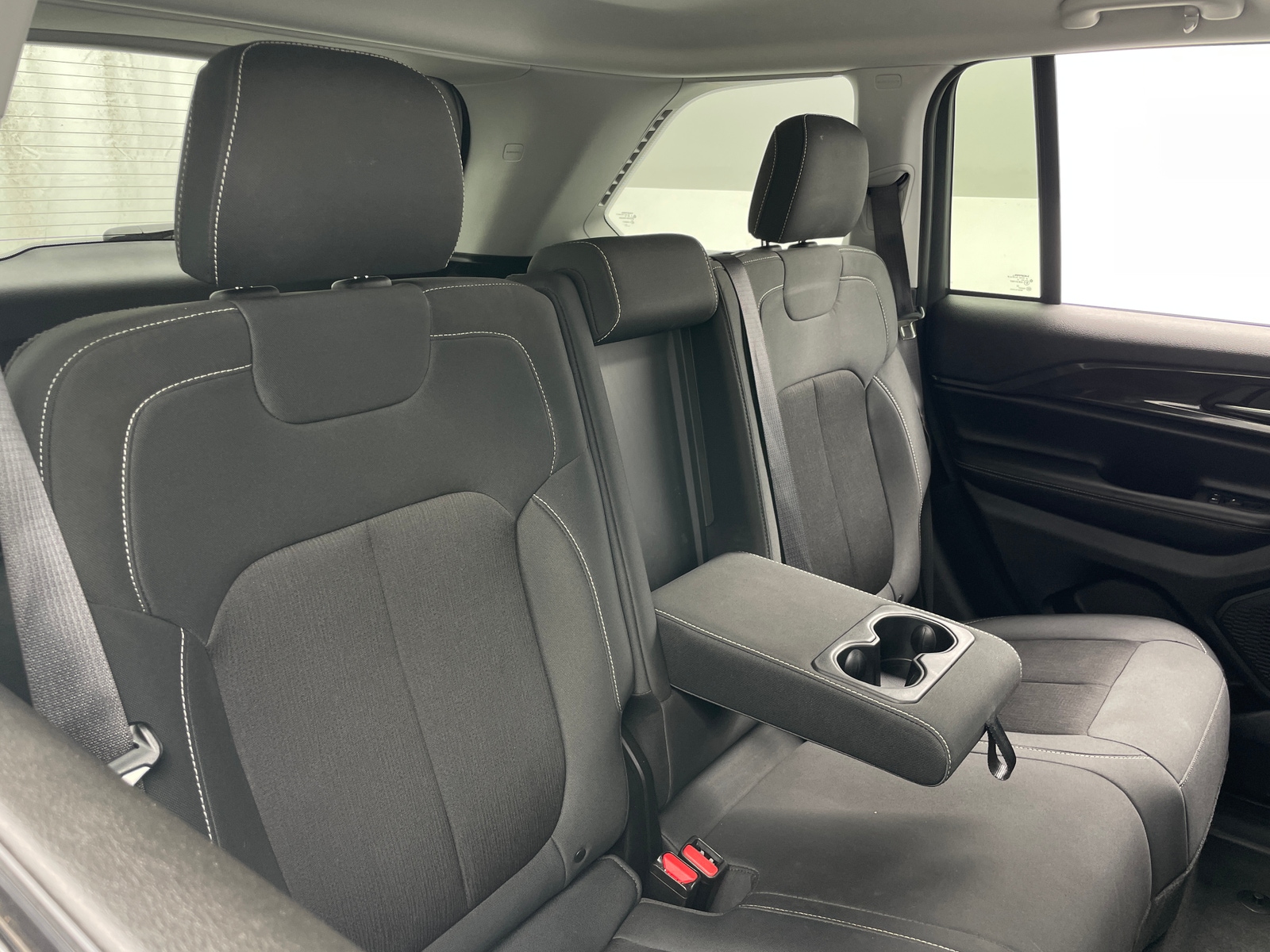 Thumbnail: 2023 Jeep Grand Cherokee - 6