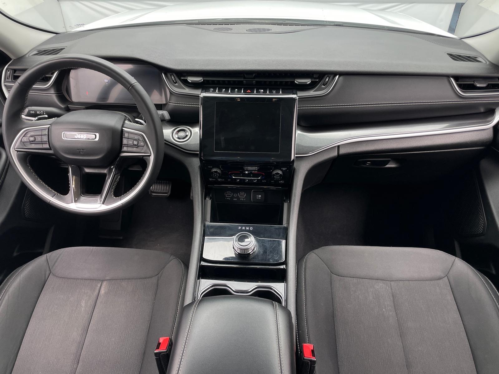 Thumbnail: 2023 Jeep Grand Cherokee - 3