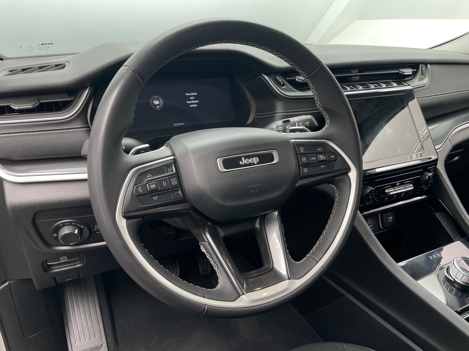 Thumbnail: 2023 Jeep Grand Cherokee - 5