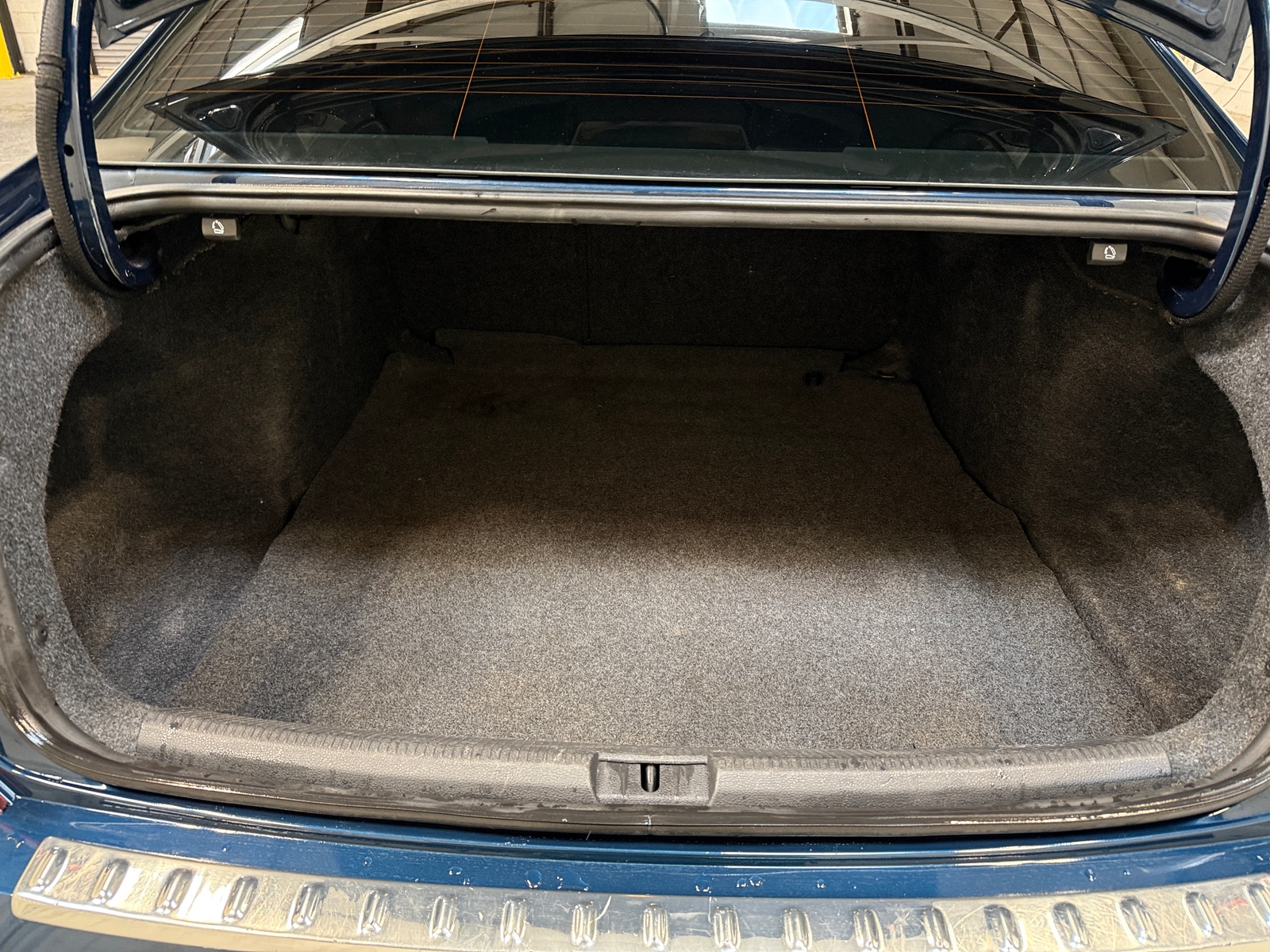 Thumbnail: 2022 Volkswagen Passat - 6