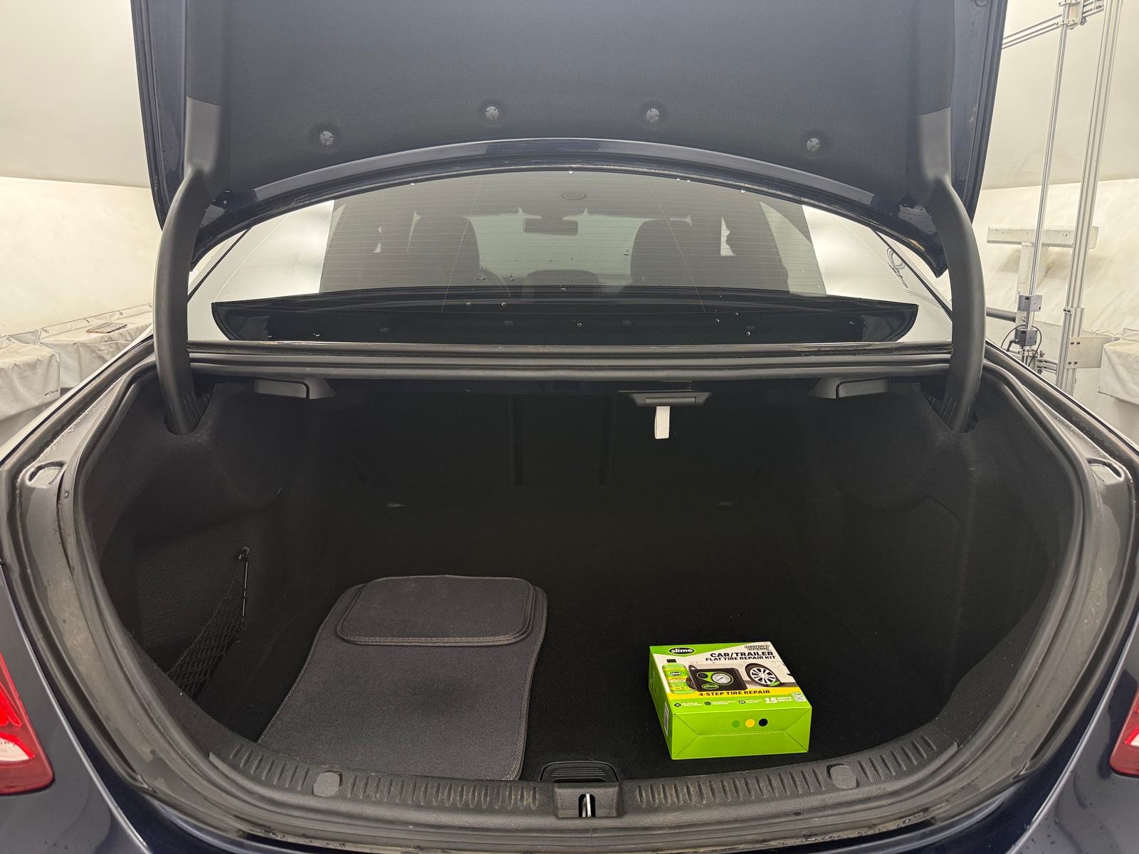 Thumbnail: 2018 Mercedes-Benz E-Class - 6