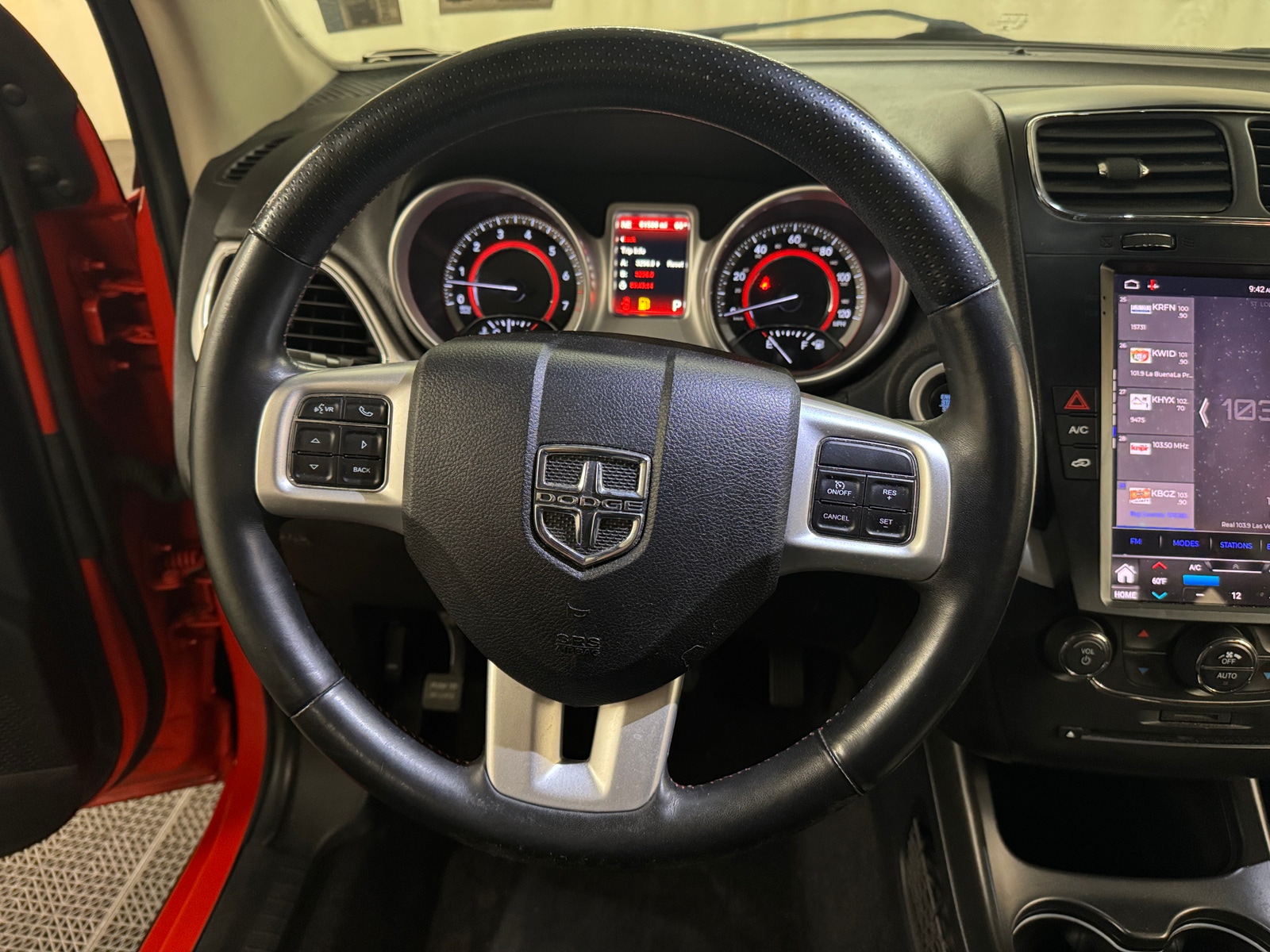 Thumbnail: 2018 Dodge Journey - 4