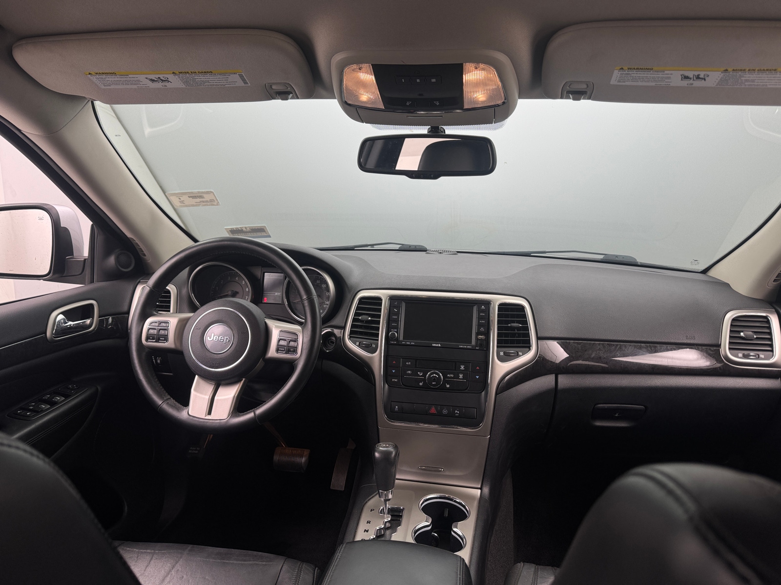 Thumbnail: 2011 Jeep Grand Cherokee - 3