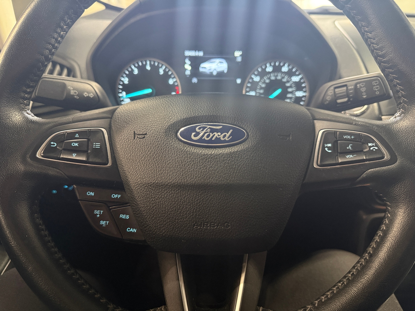 Thumbnail: 2021 Ford EcoSport - 4