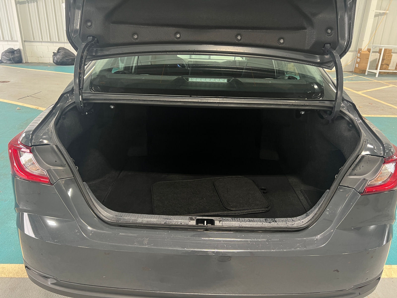 Thumbnail: 2025 Toyota Camry - 7