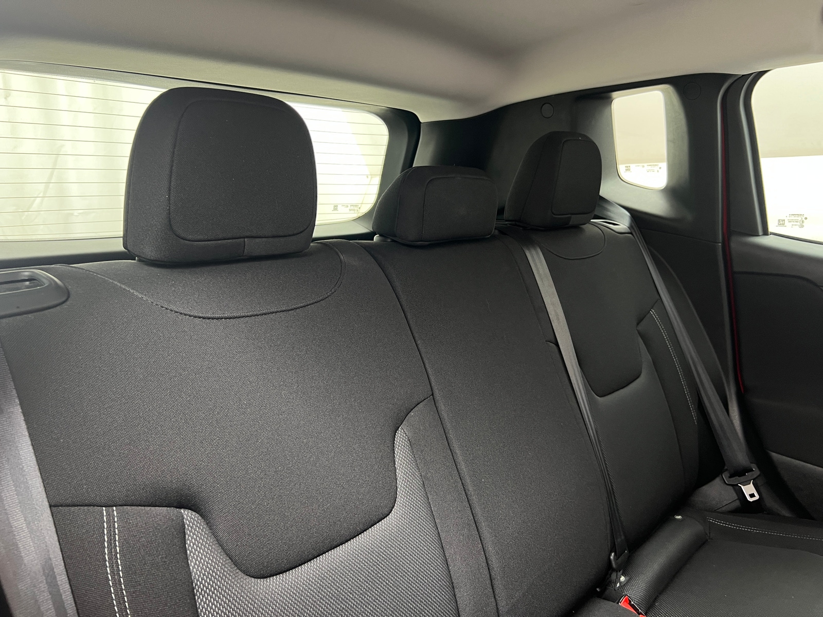 Thumbnail: 2020 Jeep Renegade - 6