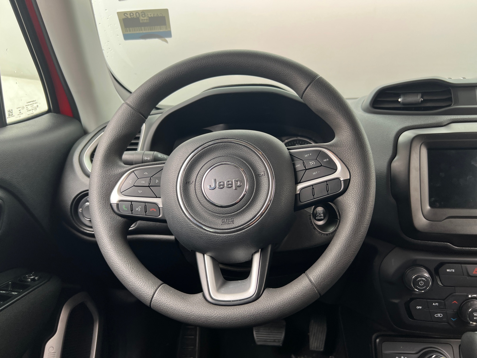 Thumbnail: 2020 Jeep Renegade - 5