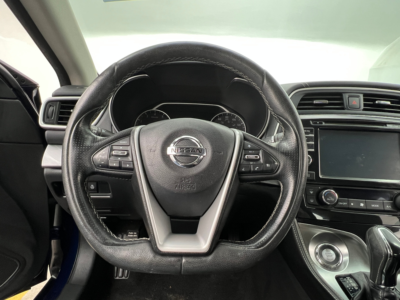 Thumbnail: 2017 Nissan Maxima - 4