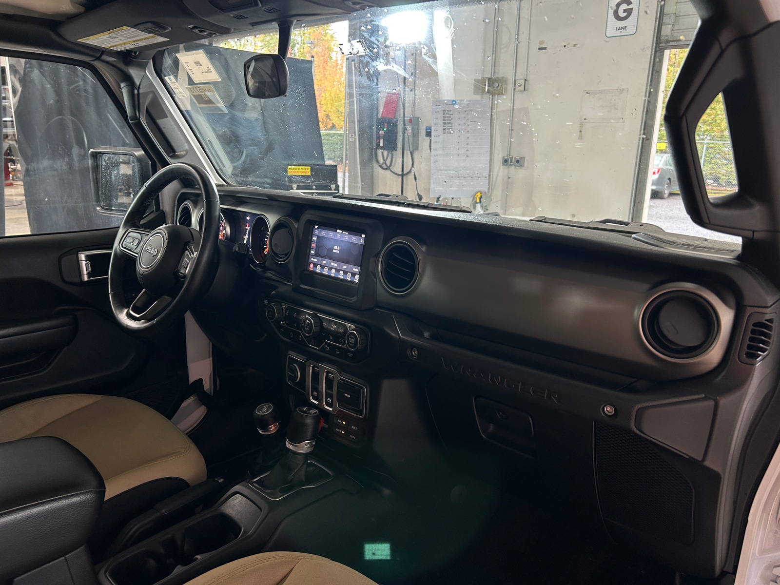 Thumbnail: 2018 Jeep Wrangler - 3