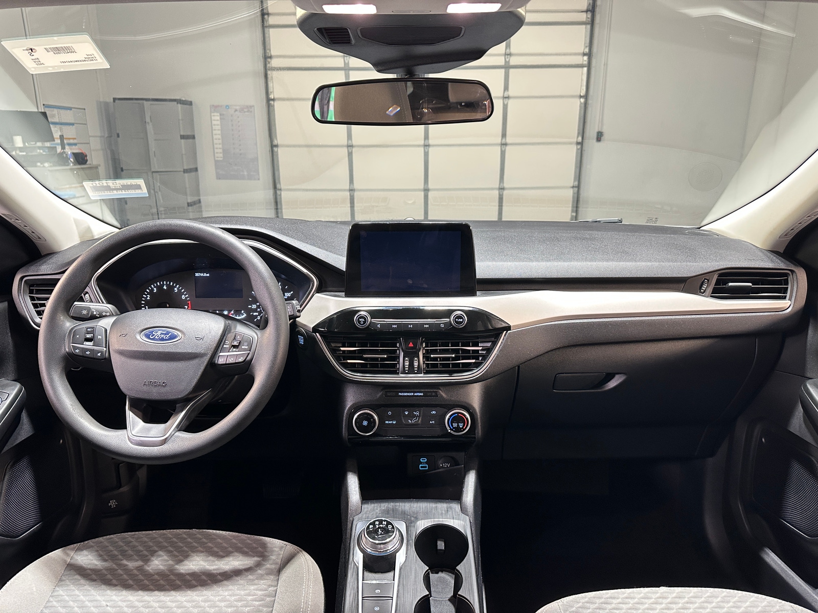 Thumbnail: 2022 Ford Escape - 3