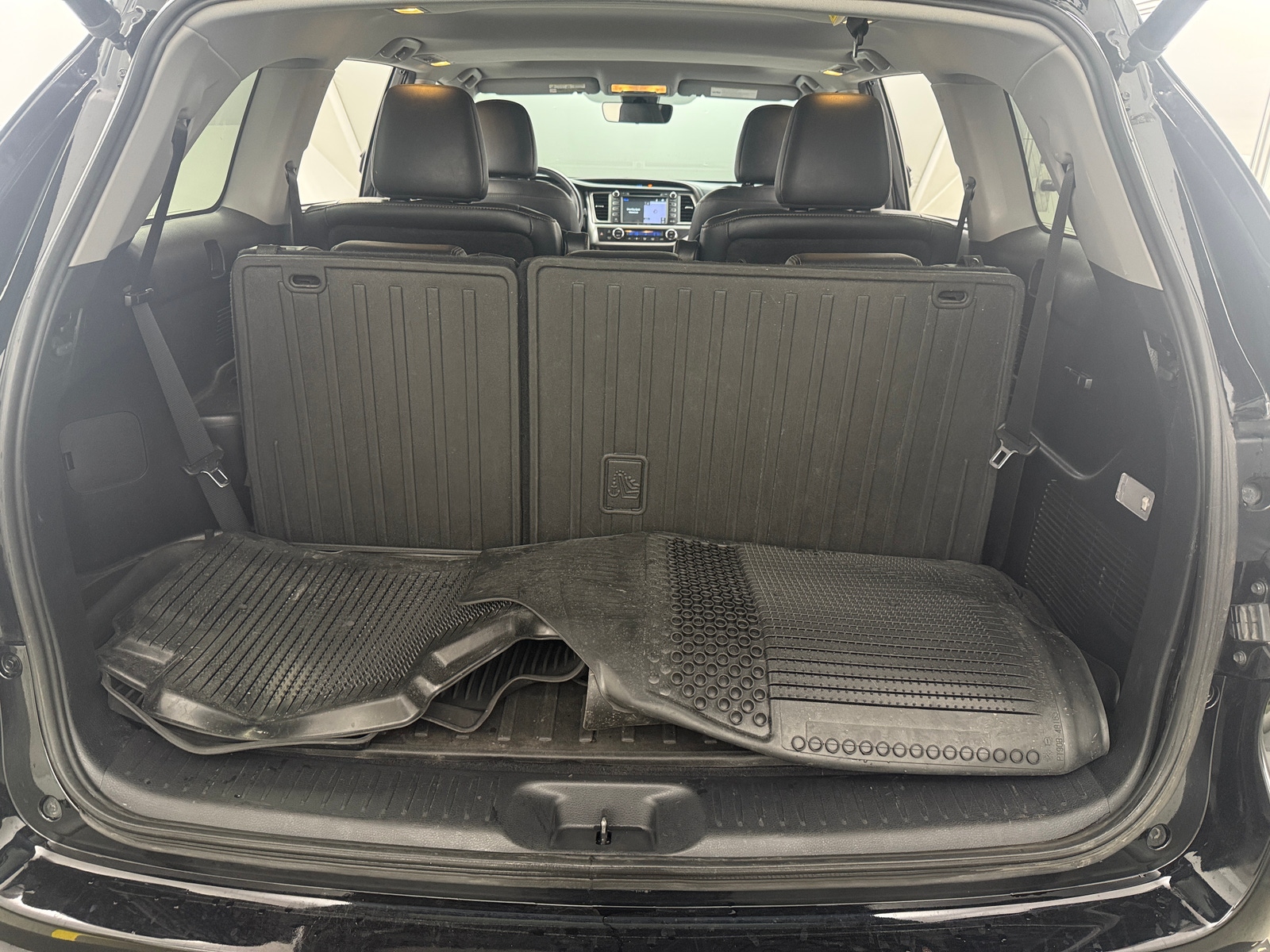 Thumbnail: 2018 Toyota Highlander - 7