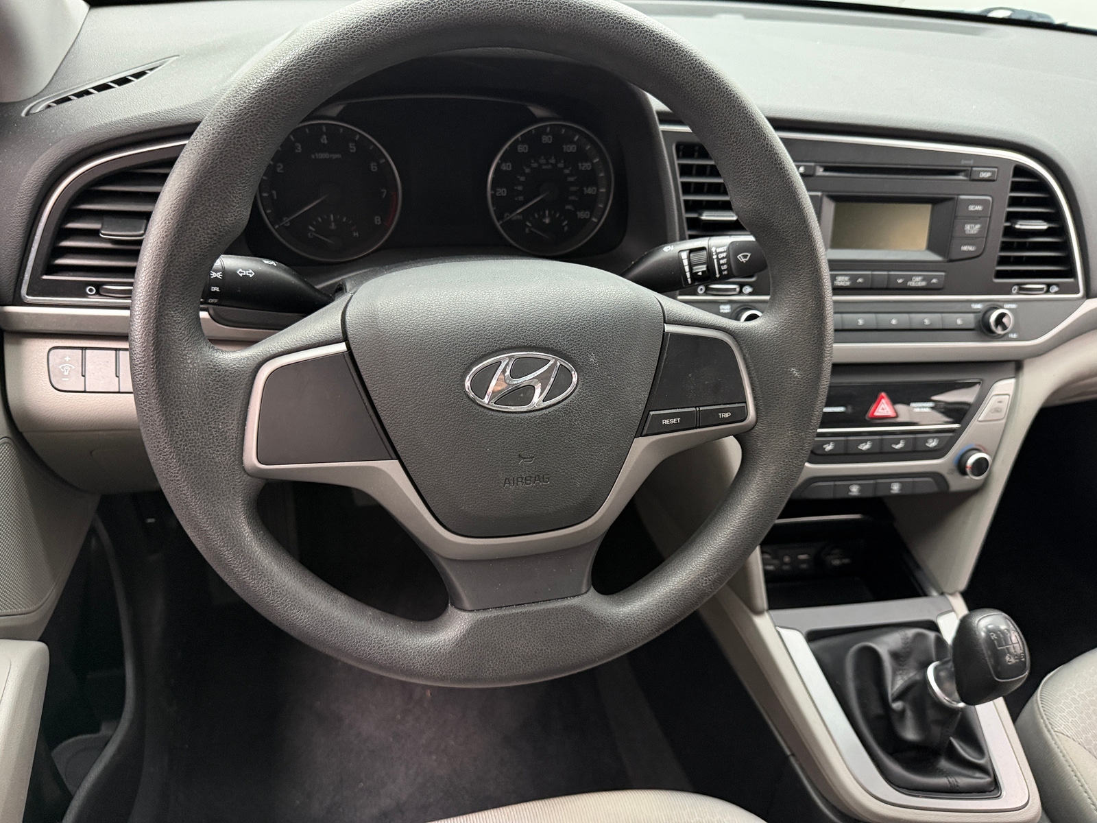 Thumbnail: 2017 Hyundai Elantra - 5