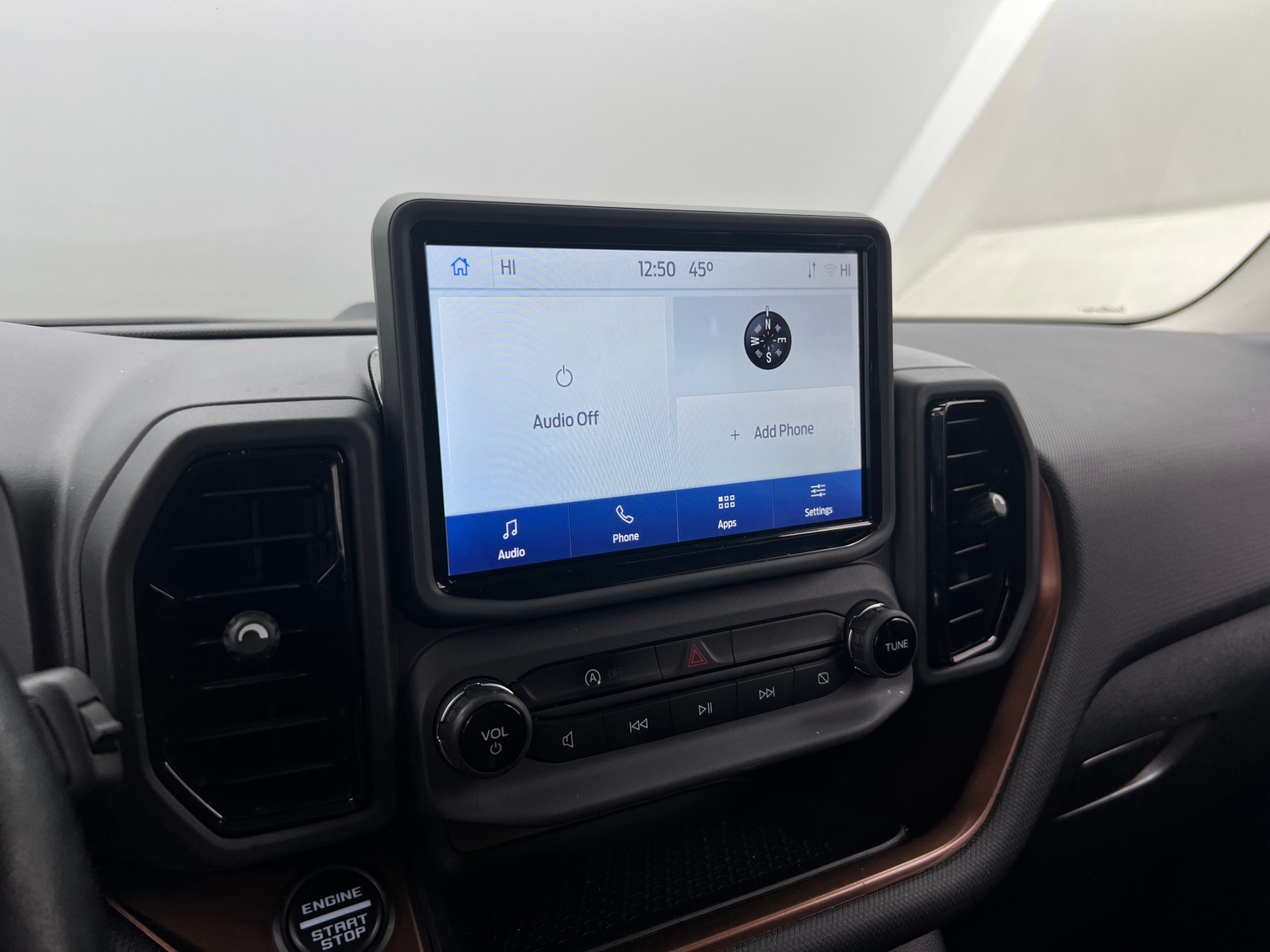 Thumbnail: 2022 Ford Bronco Sport - 3