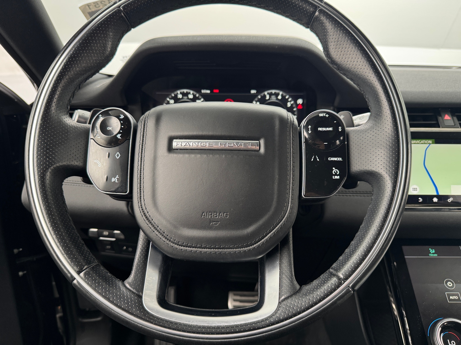 Thumbnail: 2020 Land Rover Range Rover Evoque - 4