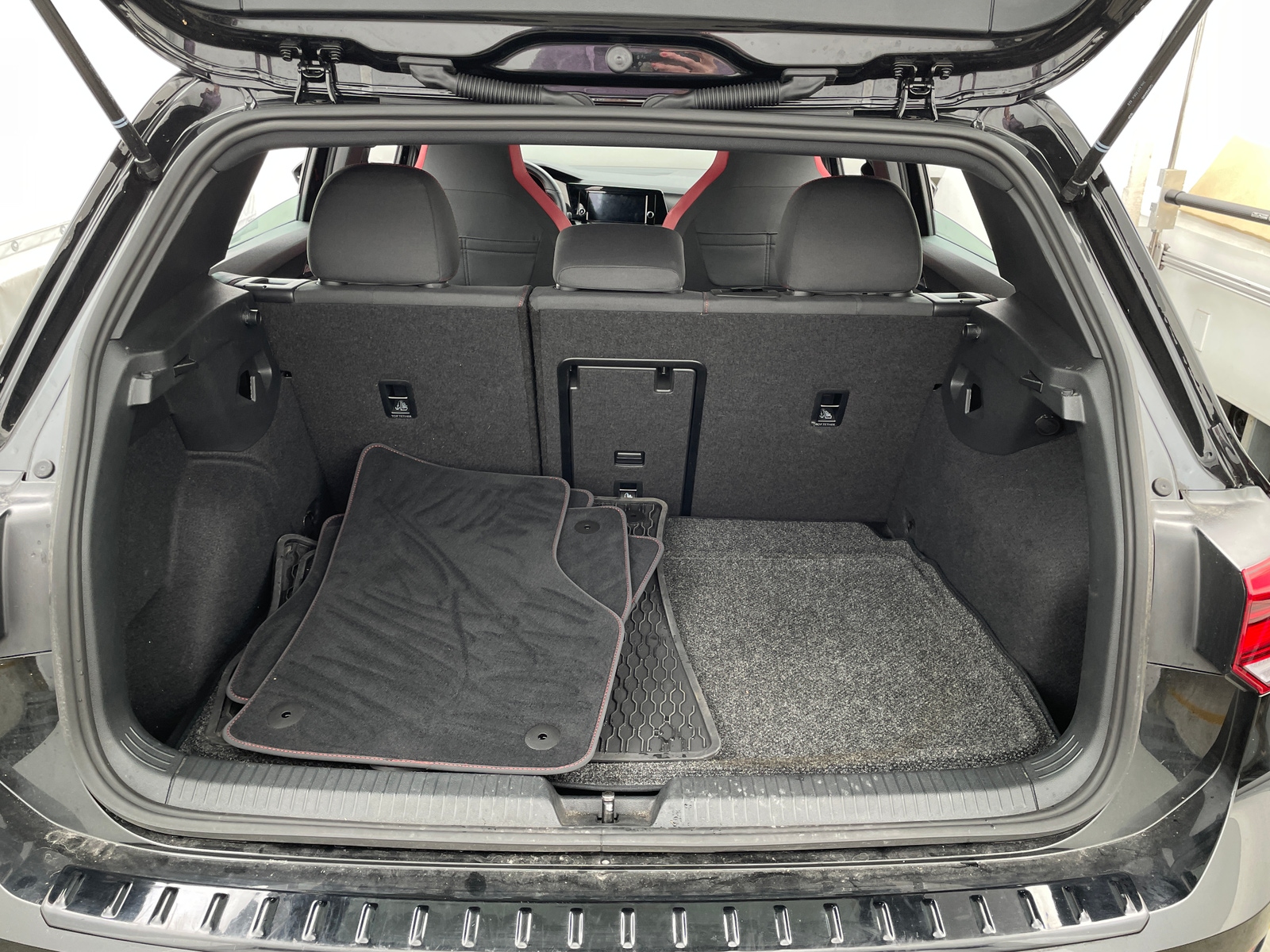 Thumbnail: 2024 Volkswagen Golf - 7