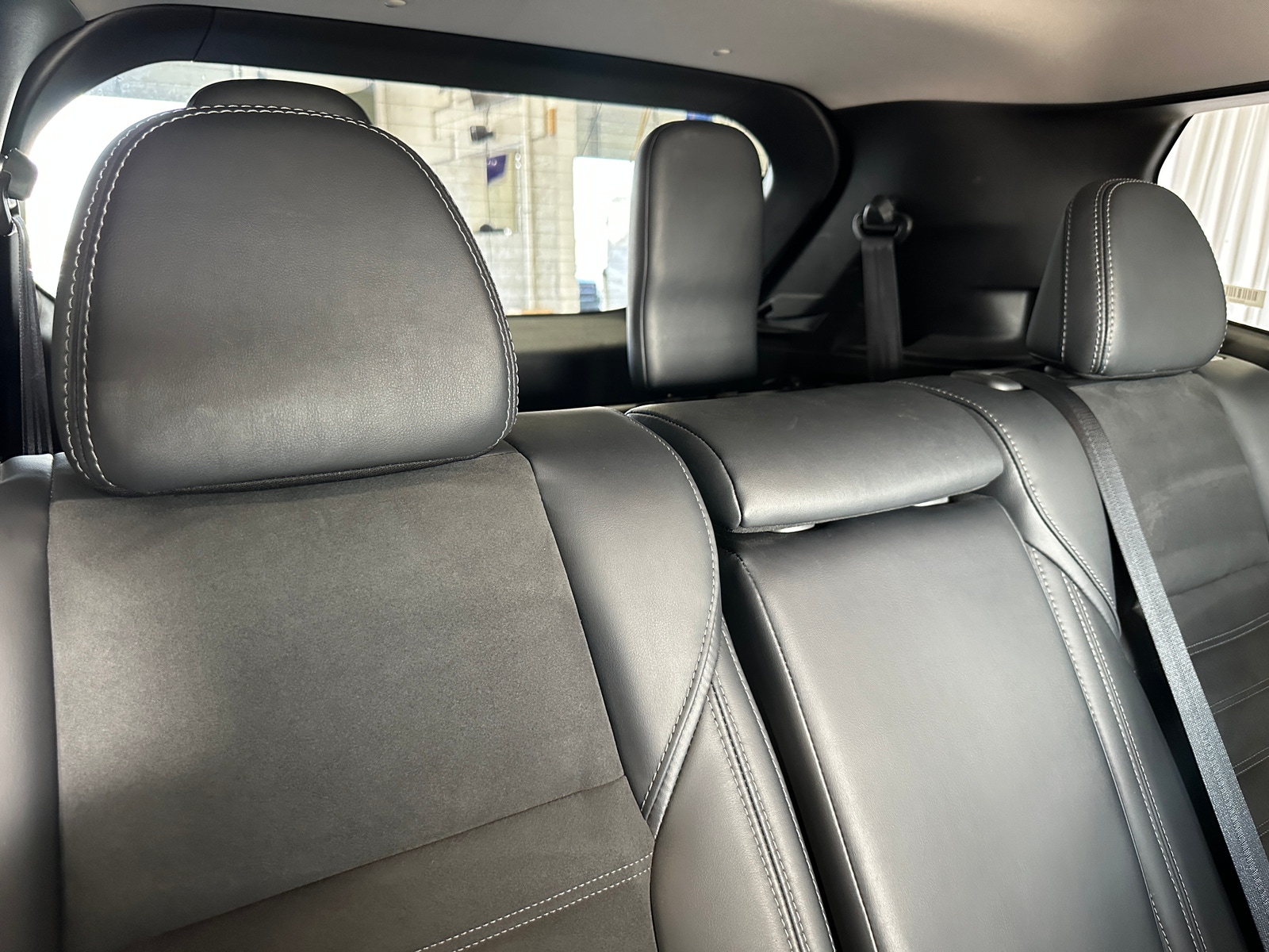 Thumbnail: 2024 Mitsubishi Outlander - 5